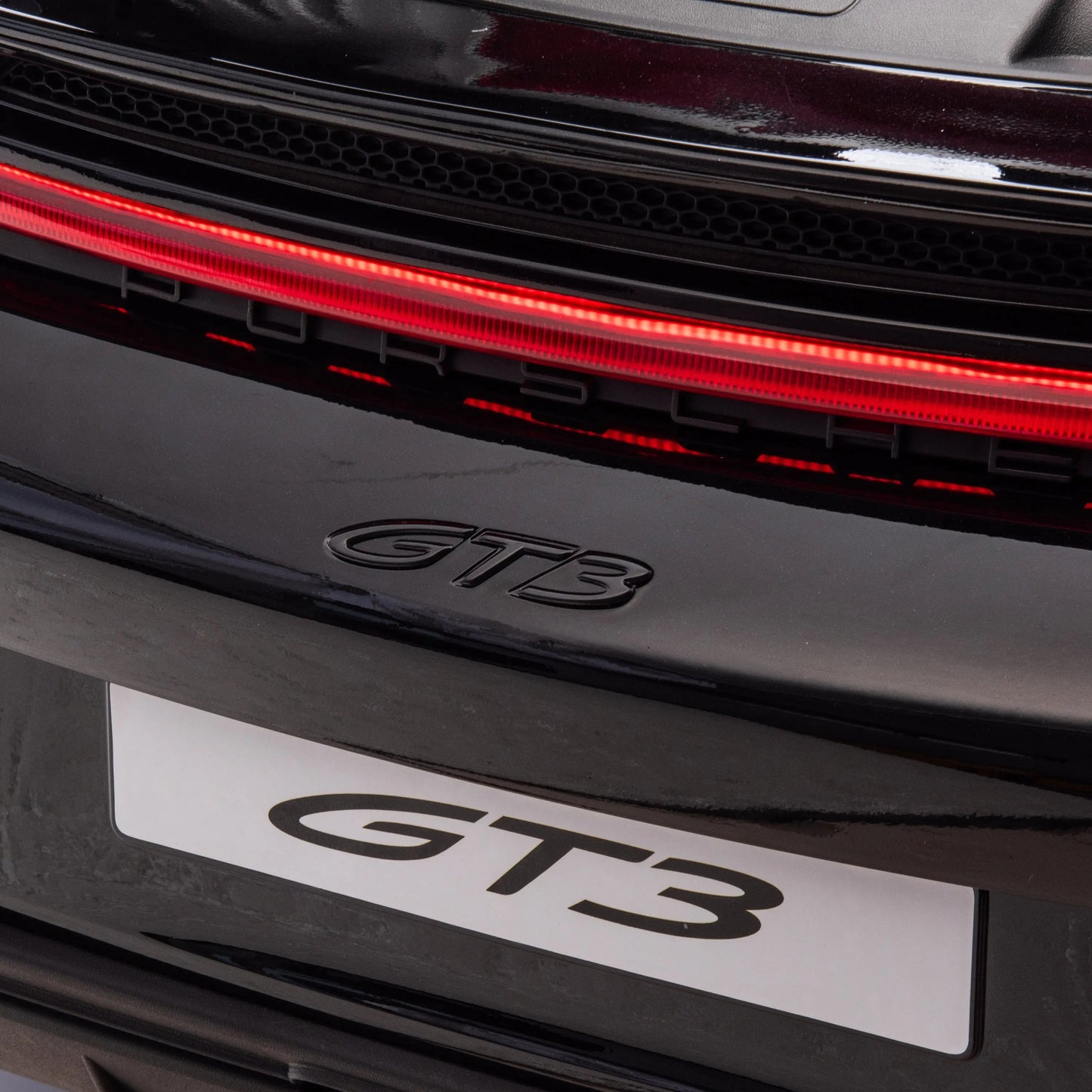 24V Porsche 911 GT3 2 Seater  Freddo Toys