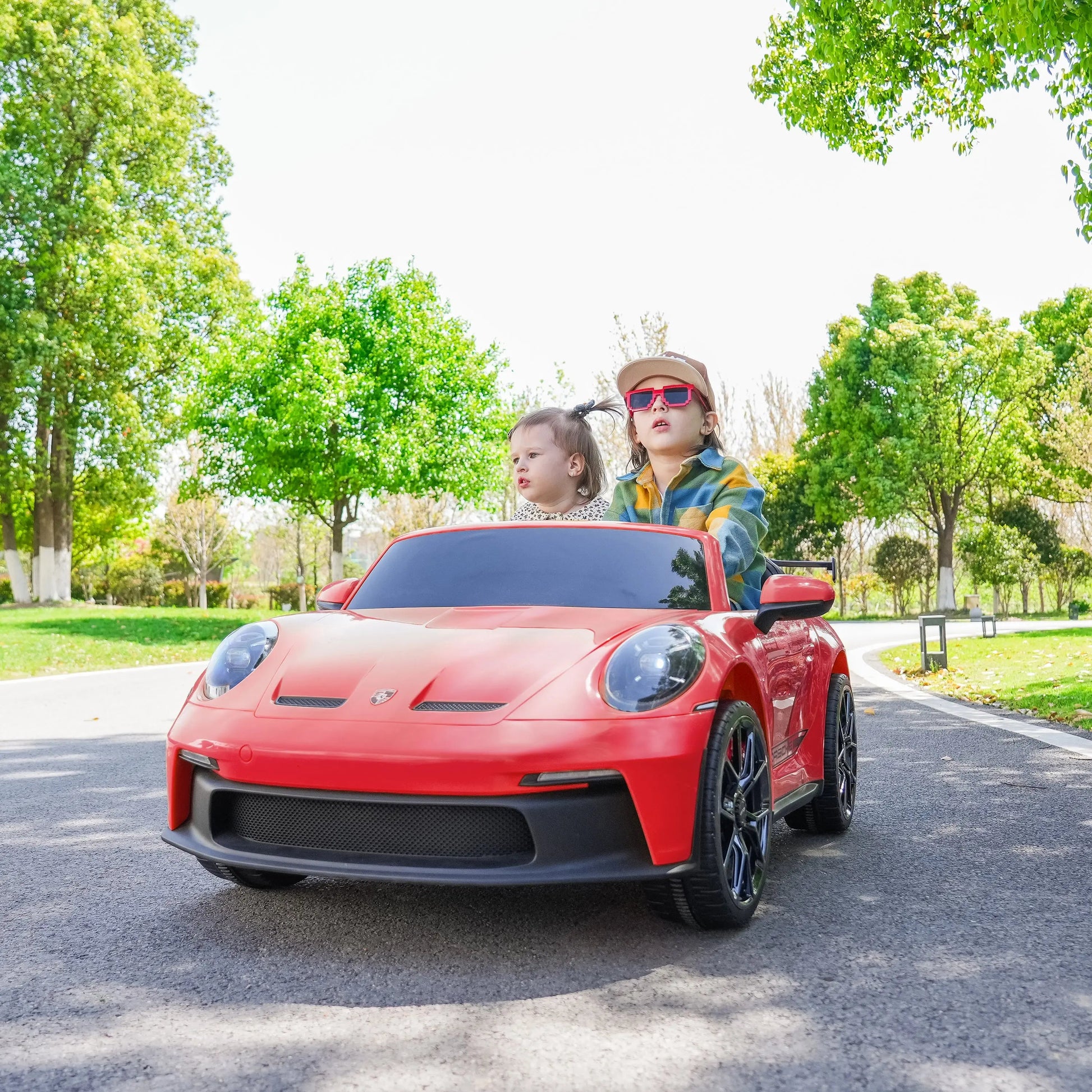 24V Porsche 911 GT3 2 Seater - NEW Silent Motor  Freddo Toys