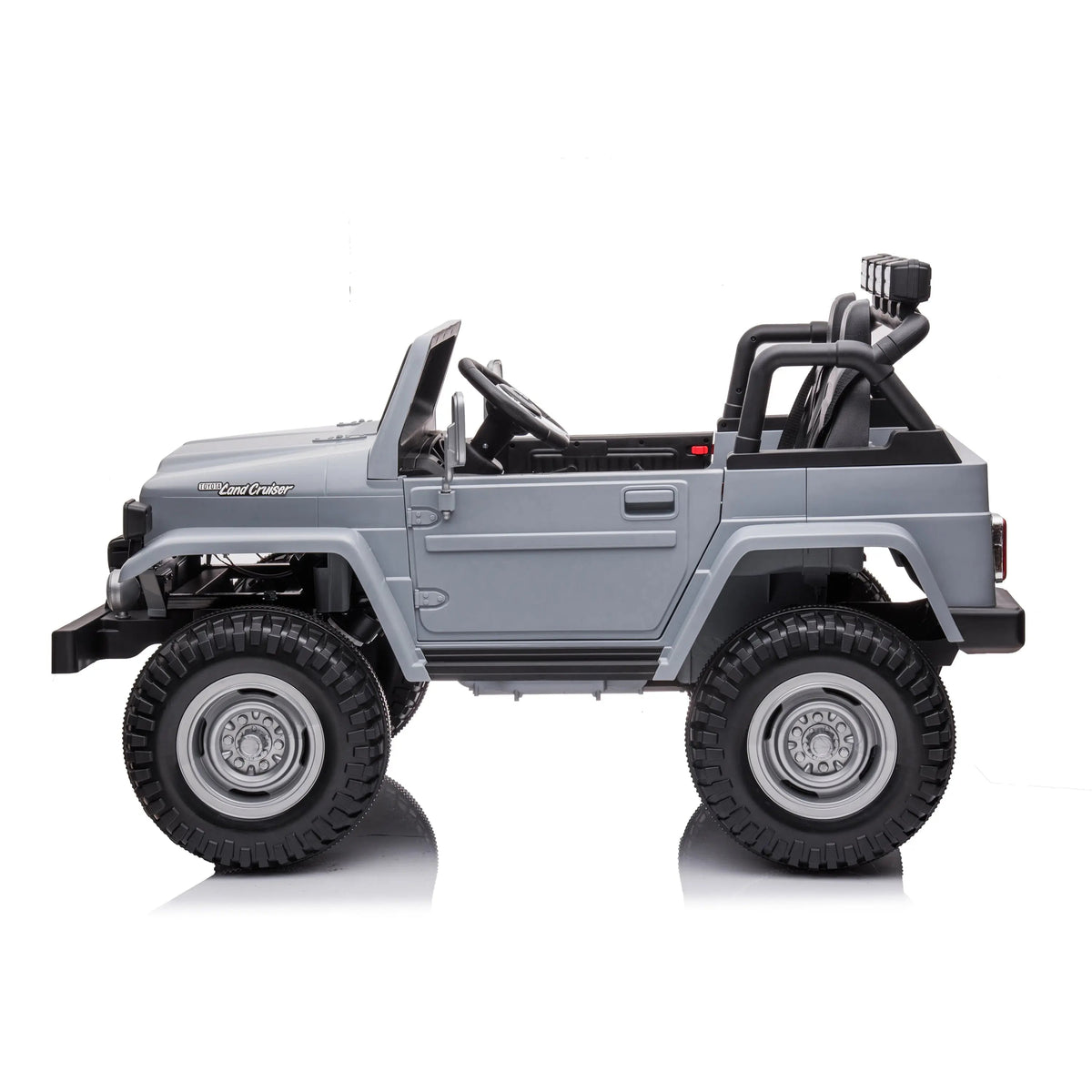 24V Toyota Land Cruiser FJ40 Kids Ride-On Truck Freddo Toys